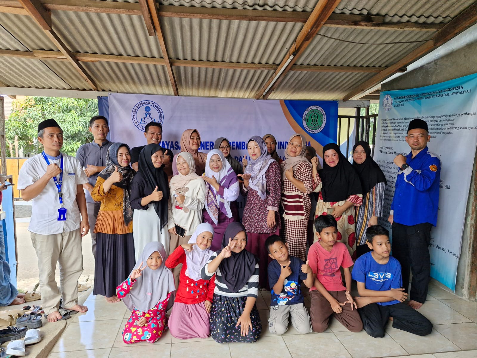 Pengurus & Siswa Yayasan YGPI